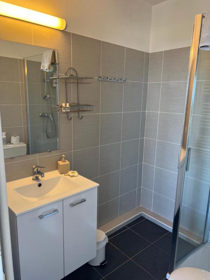 מאנדליה-לה-נאפול My Resid Appart Cannes Marina Vue Mer מראה חיצוני תמונה