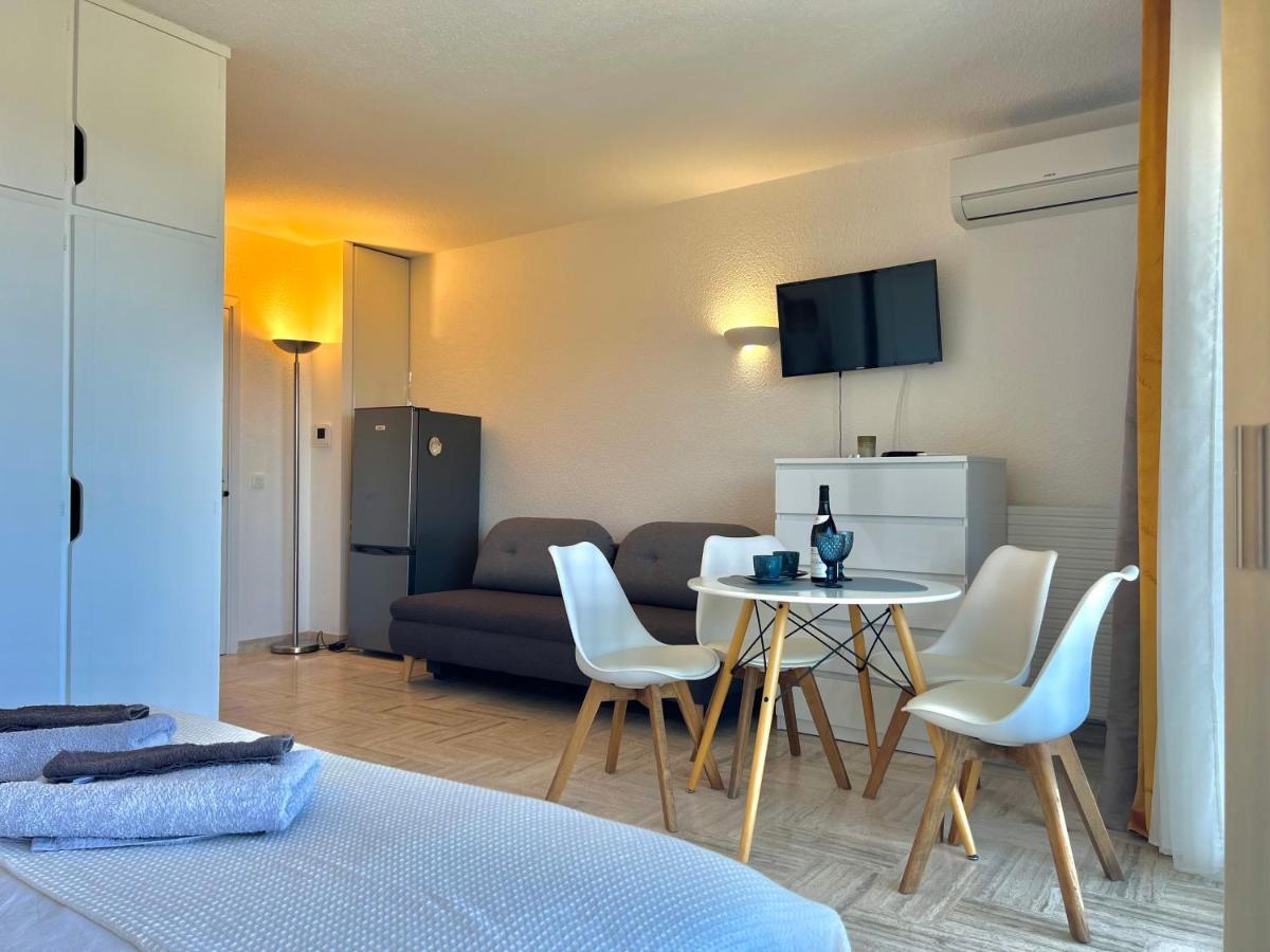 מאנדליה-לה-נאפול My Resid Appart Cannes Marina Vue Mer מראה חיצוני תמונה