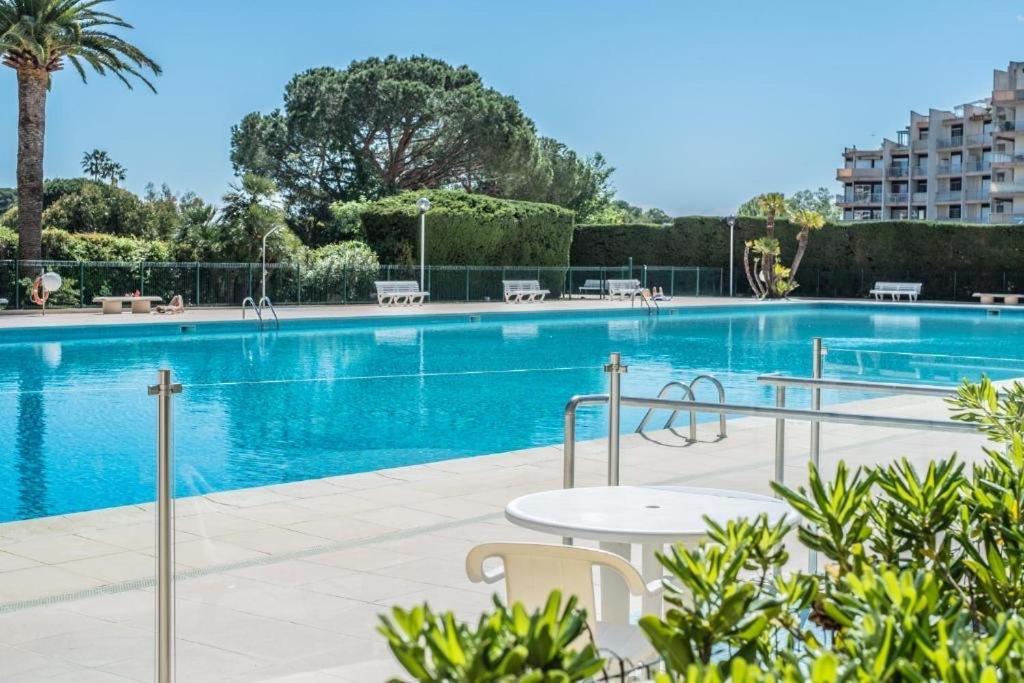 מאנדליה-לה-נאפול My Resid Appart Cannes Marina Vue Mer מראה חיצוני תמונה