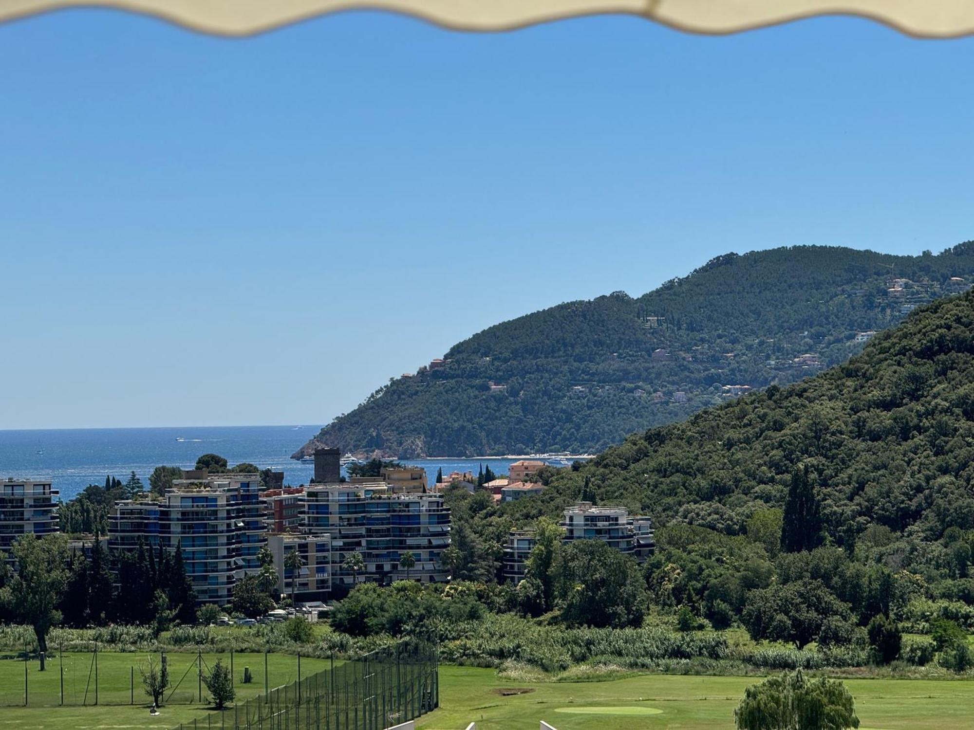 מאנדליה-לה-נאפול My Resid Appart Cannes Marina Vue Mer מראה חיצוני תמונה